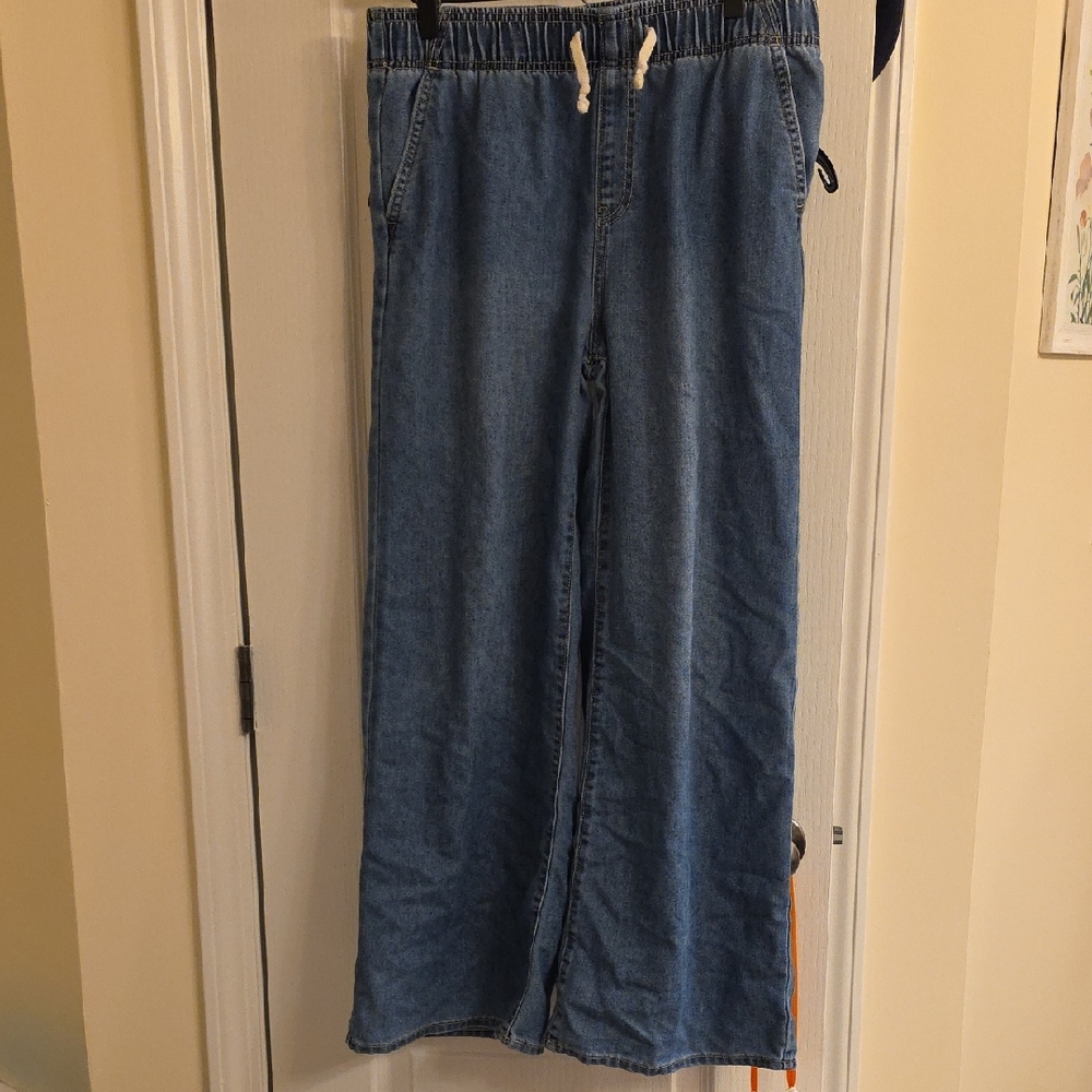 Old Navy Baggy High-Rise Jeans in Medium Blue Kids XXL